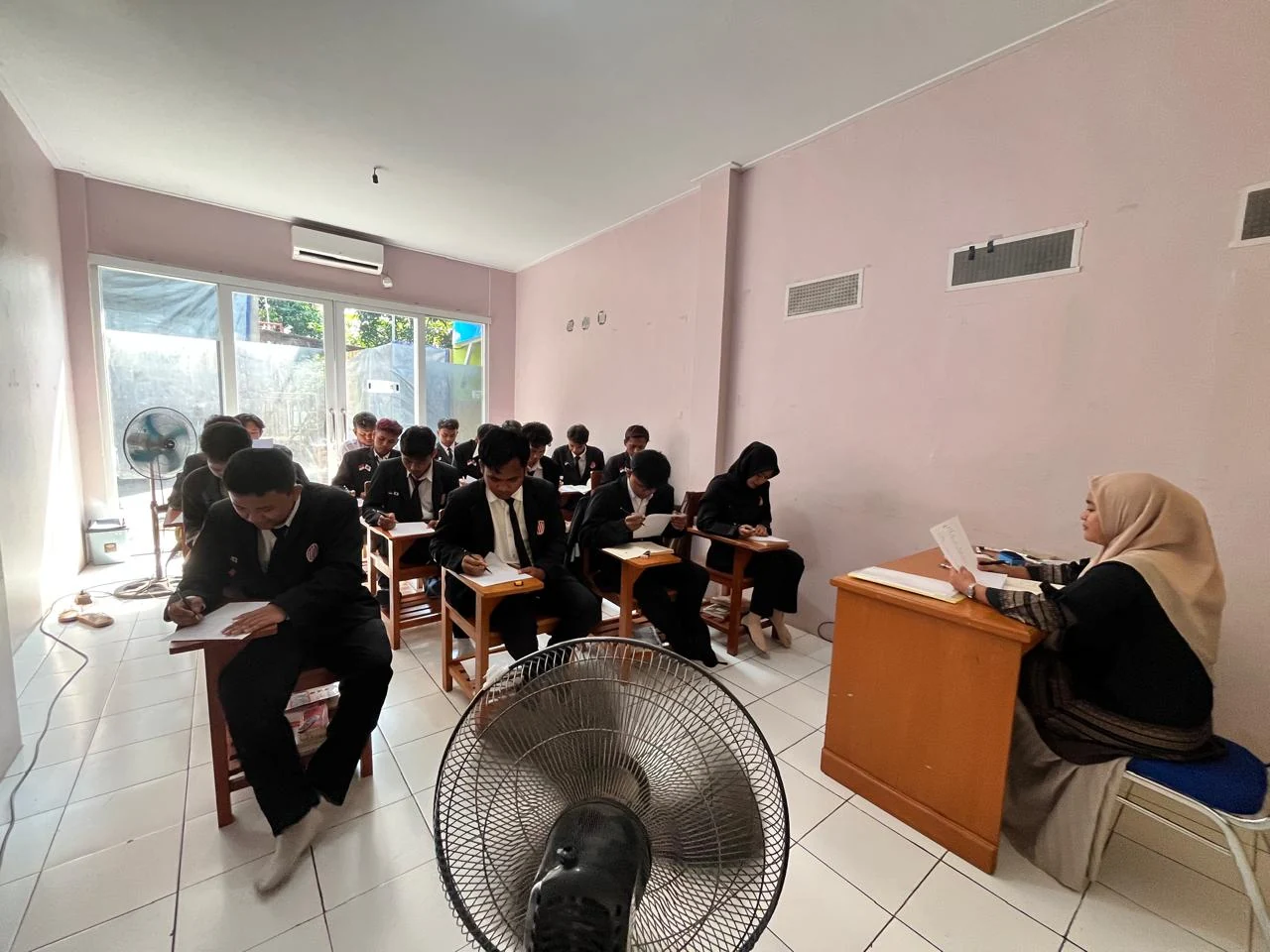 Classroom learning session
